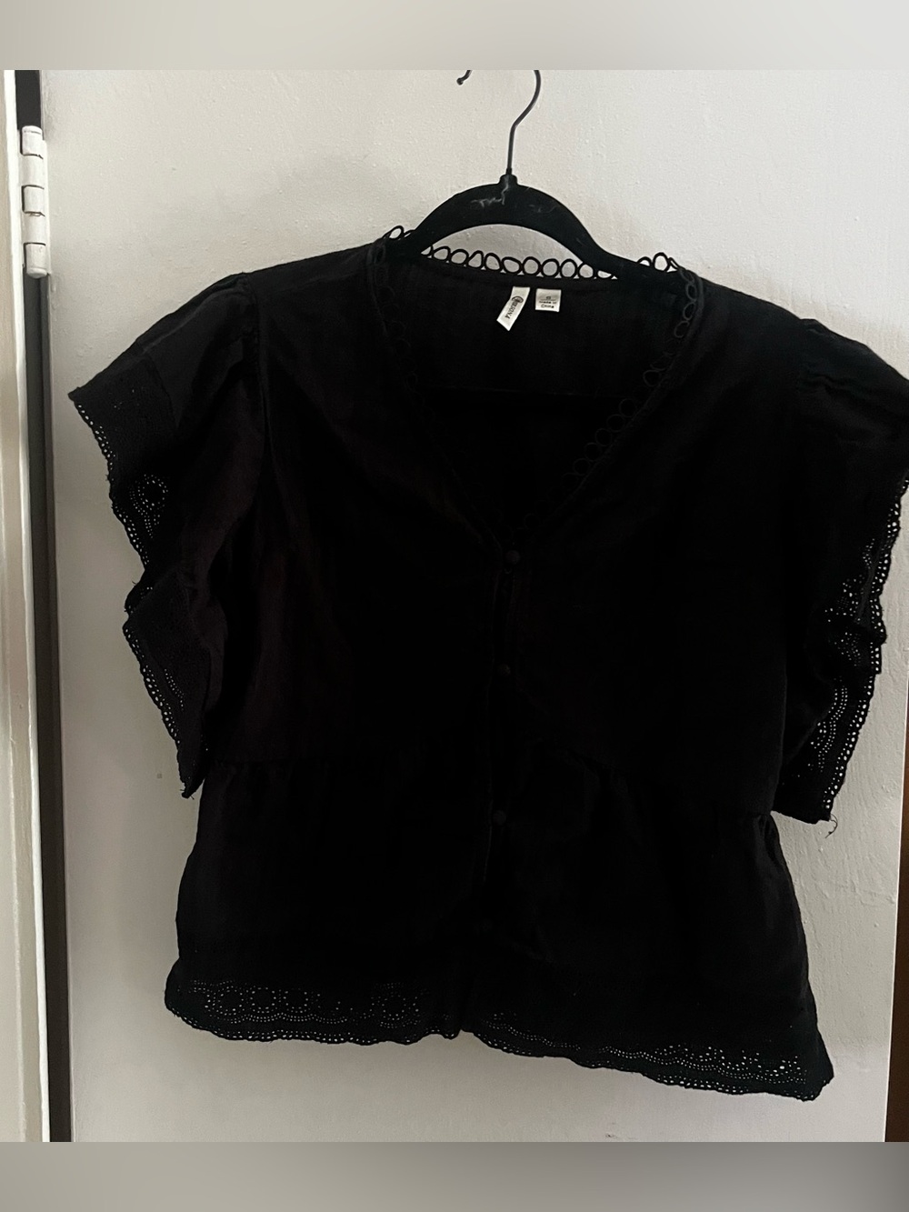 Versona Black Eyelet Button-Front Peplum Blouse
